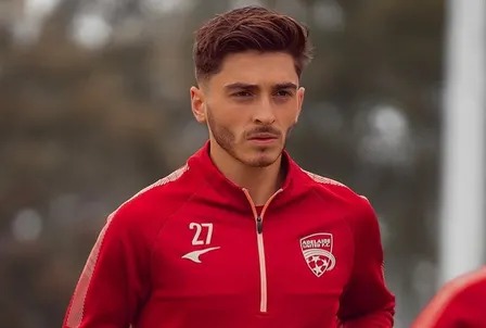 Jogador de futebol na Austrália se declara homossexual: ‘Feliz por poder revelar’