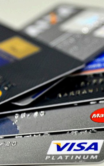 Consumidor não controla gastos com cartão