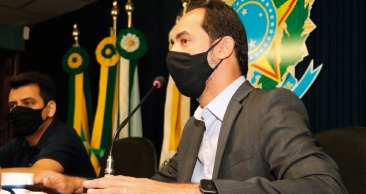 Senador Canedo discute revisão do Plano Diretor aprovado em 2019
