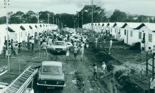 1983: Iris realiza em Goiás o maior mutirão do mundo