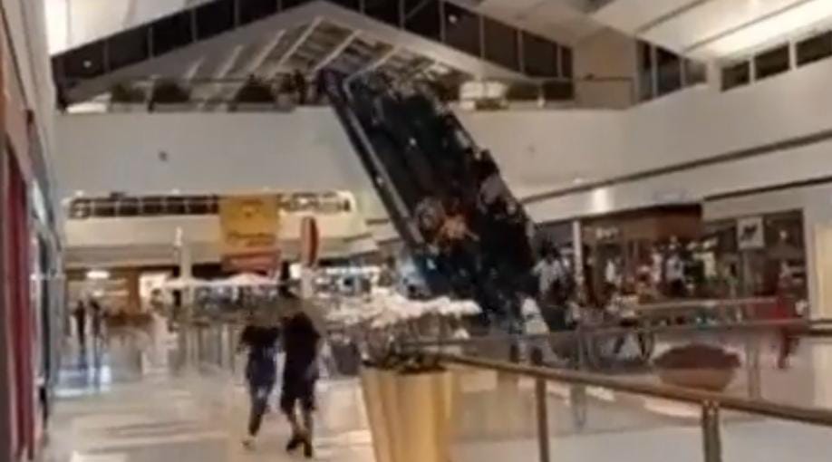 Vídeo mostra tiros e correria durante roubo a joalheria