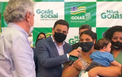 Caiado recebe elogios pela política de apoio ao Entorno