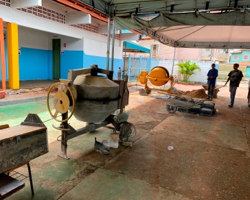 Canteiros de obras nas escolas