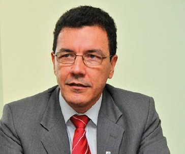 Edward Madureira contrai Covid-19 pela segunda vez