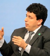 Adriano Rocha Lima assume comando da Secom estadual
