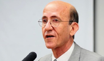 Rubens Otoni: “Não tem conversa do PSDB com Lula e o PT nacional”