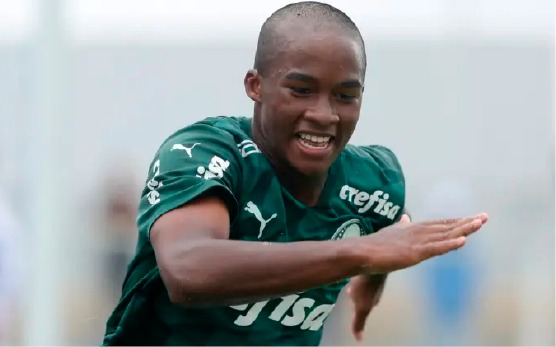 De Valparaíso de Goiás para brilhar no Palmeiras