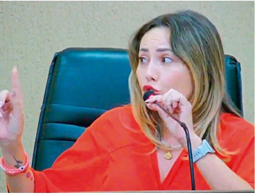 Câmara debate reajuste de salário para vereador