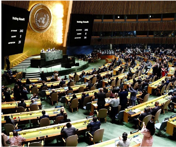 ONU aprova resolução contra invasão da Ucrânia