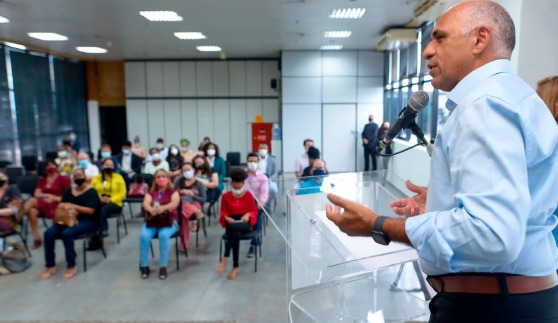 Cruz empossa Conselho Municipal de Igualdade Racial