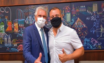 Prefeito do PSDB anuncia  apoio à reeleição de Caiado