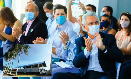 Caiado inaugura quadras cobertas em Aparecida de Goiânia
