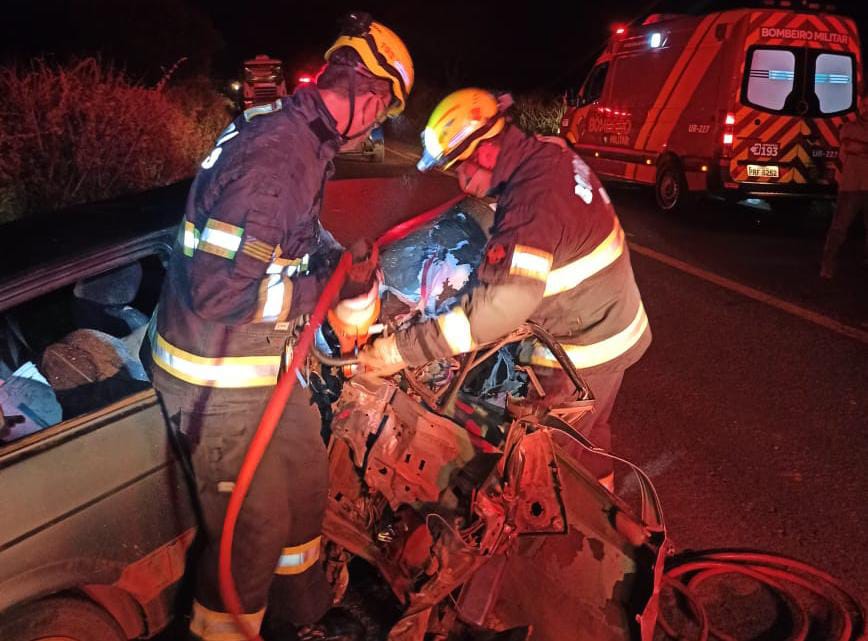 Acidente de trânsito deixa uma pessoa morta e quatro feridas na GO-309