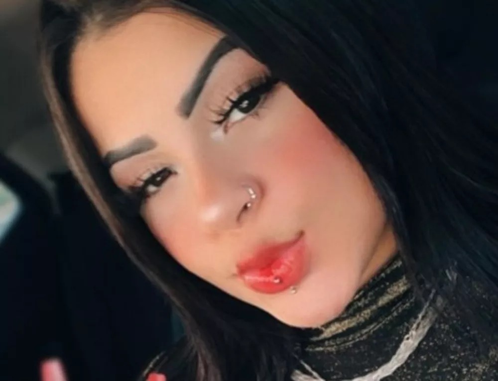 Blogueira é assassinada a tiros na saída de bar