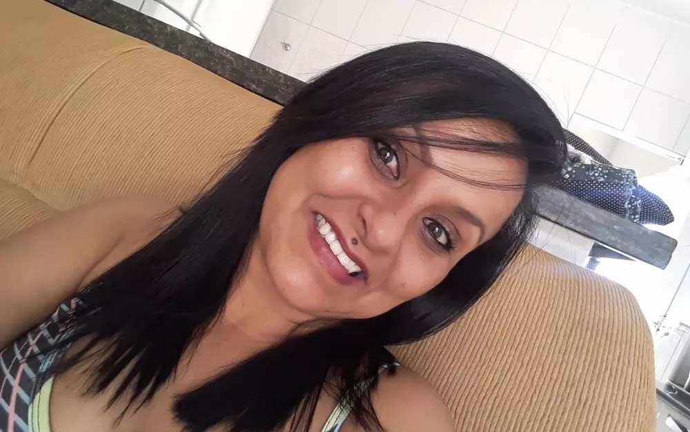 Mulher viraliza na web ao mandar áudio desesperada para o marido após pegar ônibus errado