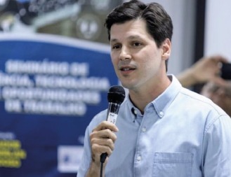 Daniel Viela mostra visão madura sobre  política para Goiás