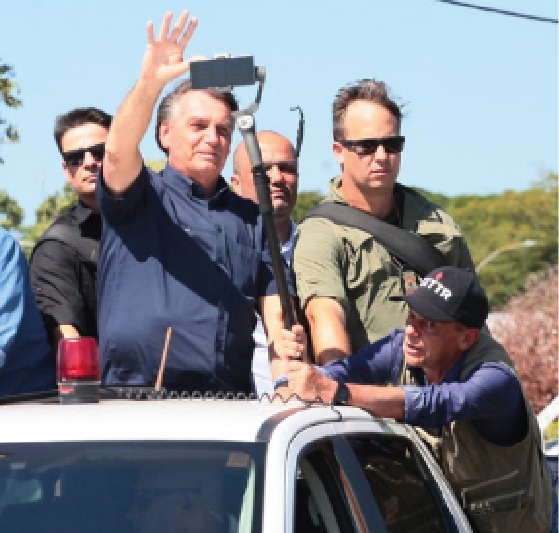 Poderes no Brasil podem ser  “aperfeiçoados e melhorados”