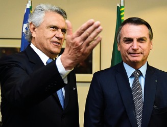 Caiado e Bolsonaro contabilizam apoio e  aliança com prefeitos