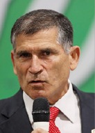 A solução é política! E é urgente