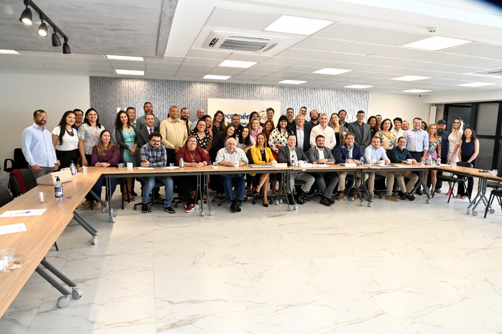 Primeira diretoria do Fórum Estadual de Turismo toma posse