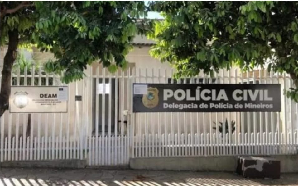Zelador é preso acusado de abusar de crianças em escola
