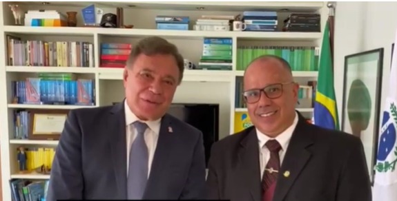 Dr. Breno aposta em experiência como gestor de saúde para pavimentar vaga na Câmara Federal