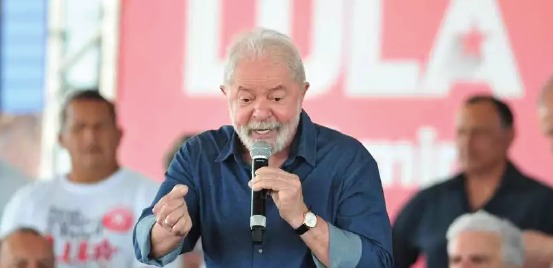 Lula prevê piora da violência eleitoral, descarta ceder a intimidações e pede cautela