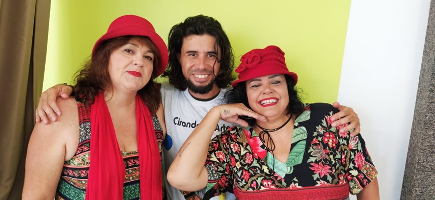 Grupo do Ciranda da Arte, da Seduc, recebe o Troféu Baobá