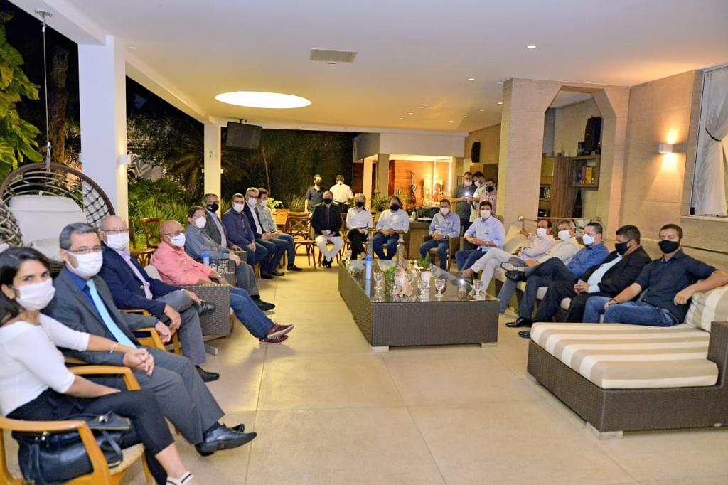Na reta final, lideranças empresariais começam movimento pró-Vanderlan
