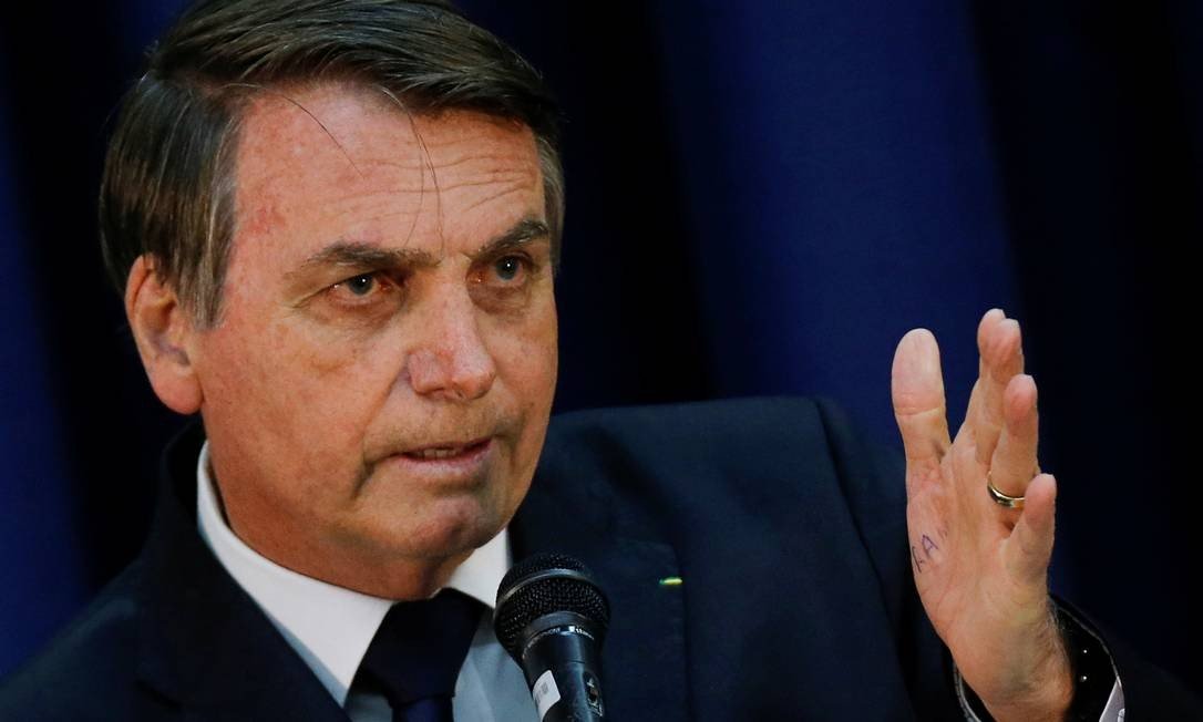 'São emendas escondidas, colocadas numa caixa-preta', diz Gil Castello Branco