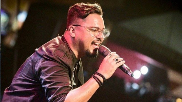 Vocalista do Sorriso Maroto cancela shows após ser diagnosticado com derrame no pulmão