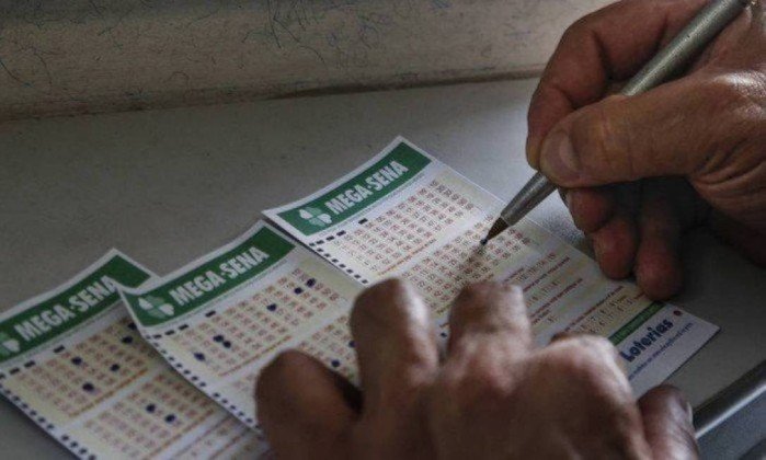 Mega-Sena acumula e pagará R$ 30 milhões no próximo sorteio