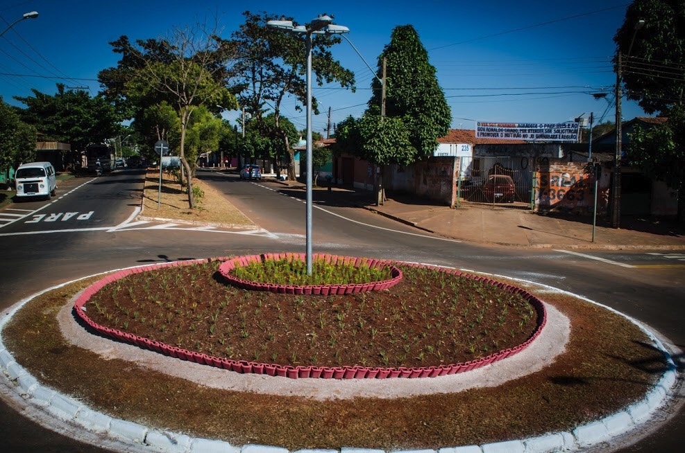Prefeitura revitaliza 14 praças e constrói mais três na região Norte de Goiânia