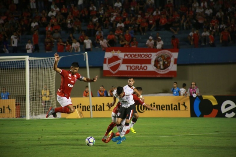 Vila Nova bate Joinville nos pênaltis e avança na Copa do Brasil