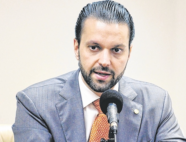 Baldy entrega R$12 milhões em recursos