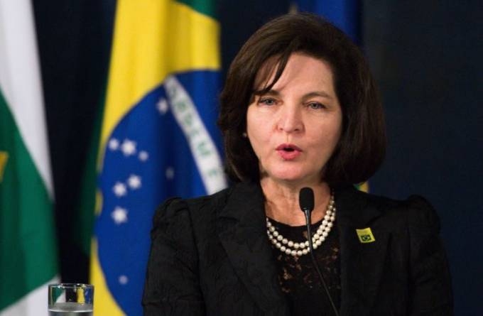 PGR se manifesta contra habeas corpus preventivo para Lula