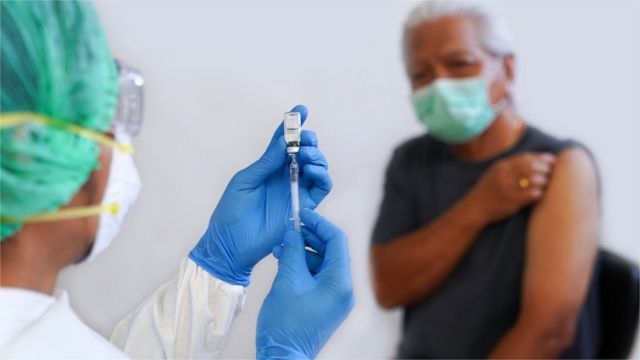 Vacinação contra febre amarela em Goiânia
