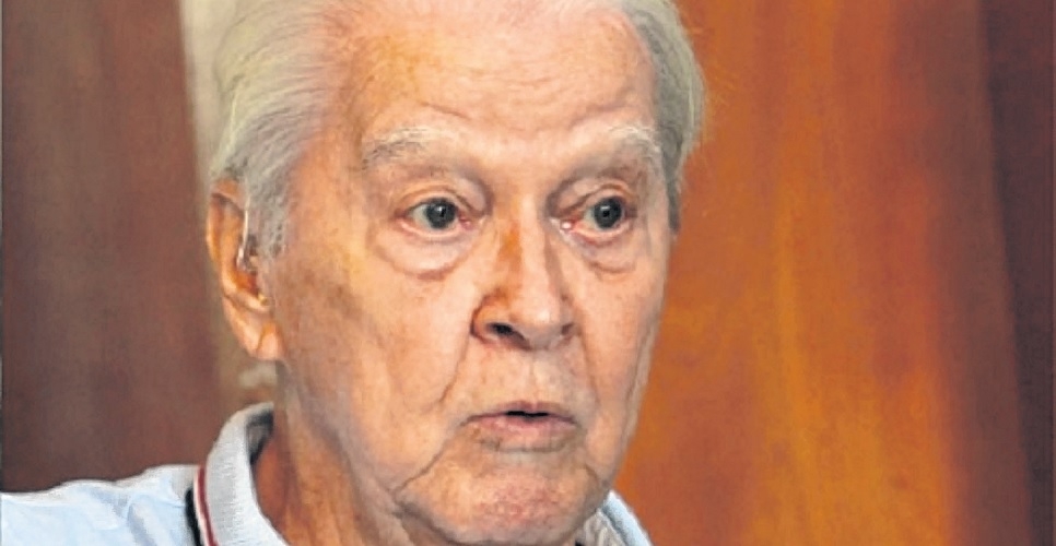 Adeus a um político que honrava a palavra