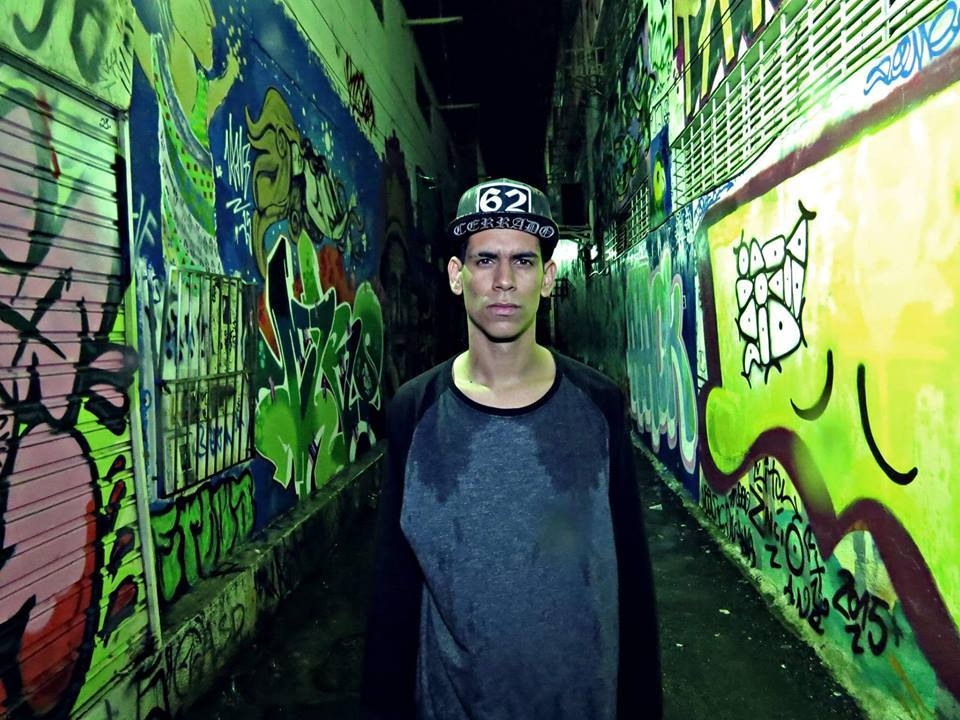 Do bairro de Santa Fé a milhares de visualizações no Youtube
