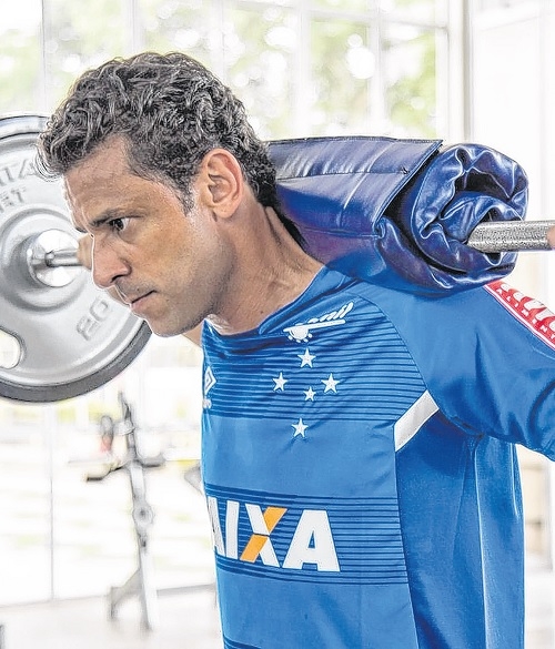 Galo entra com ação para cobrar multa de Fred