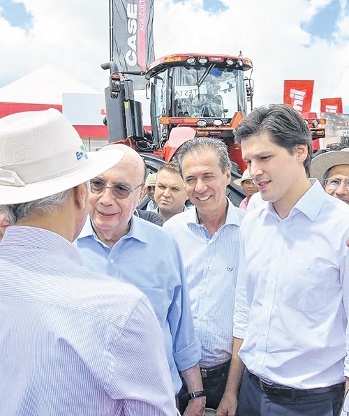 Lula tem a maior aprovação, 41%, rejeição a Bolsonaro sobe e vai a 60%
