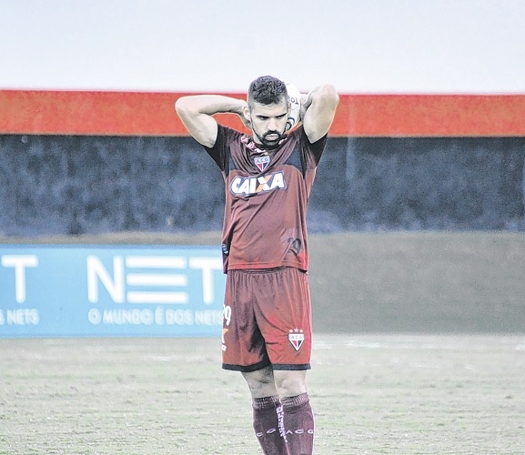 Galo atrasa liberação ao rival e Fred não deve estrear