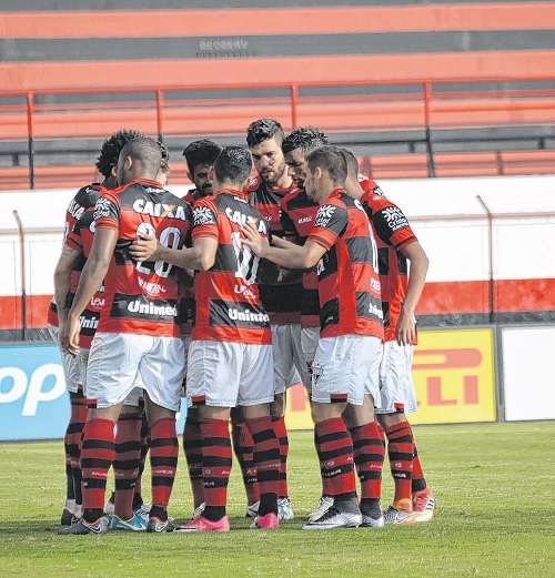 Ainda sem ser vazado no Campeonato Goiano, Mateus Pasinato comemora bom início no Tigre