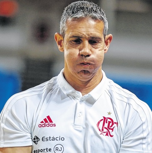 José Neto é demitido do Flamengo, após eliminação