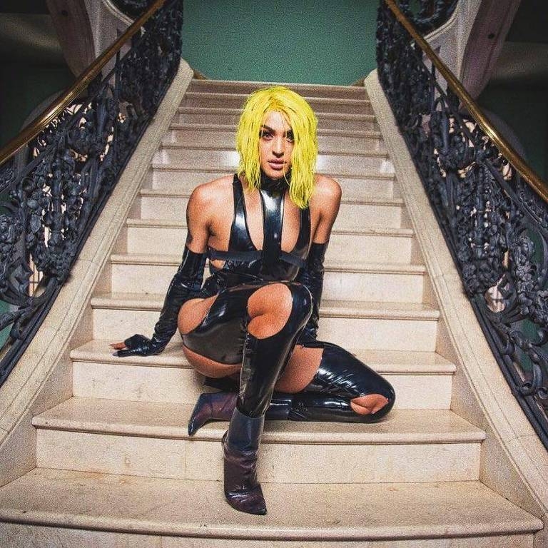 Pabllo Vittar rompe com marca de calçados que declarou apoio a Jair Bolsonaro à Presidência