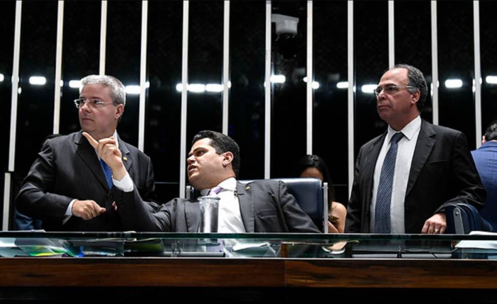 Senado rejeita decreto de armas de Jair Bolsonaro