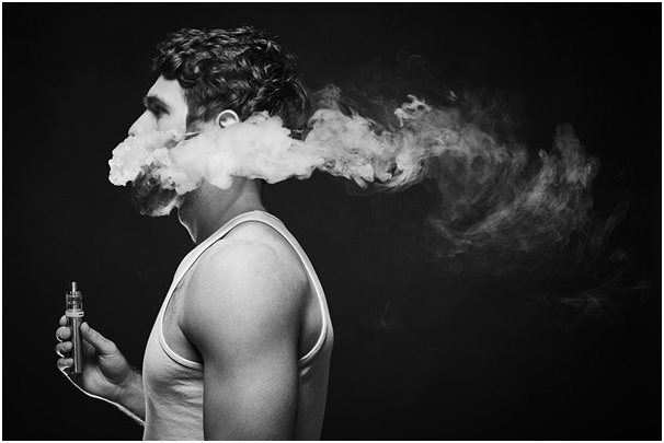 Cigarro eletrônico pode levar a vício em cigarro real
