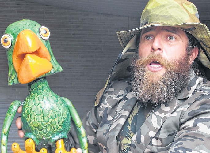 Teatro de bonecos sobre o meio ambiente neste domingo