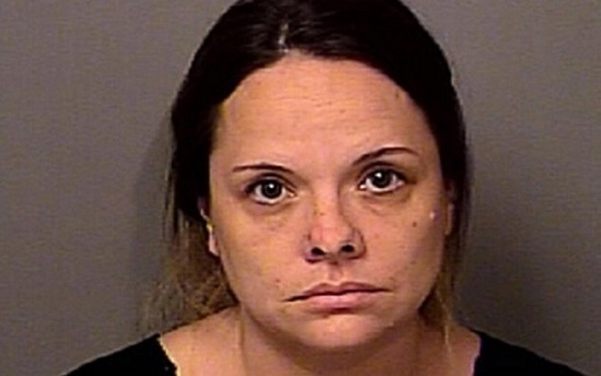 Professora é acusada de ter feito sexo mais de 25 vezes com menor