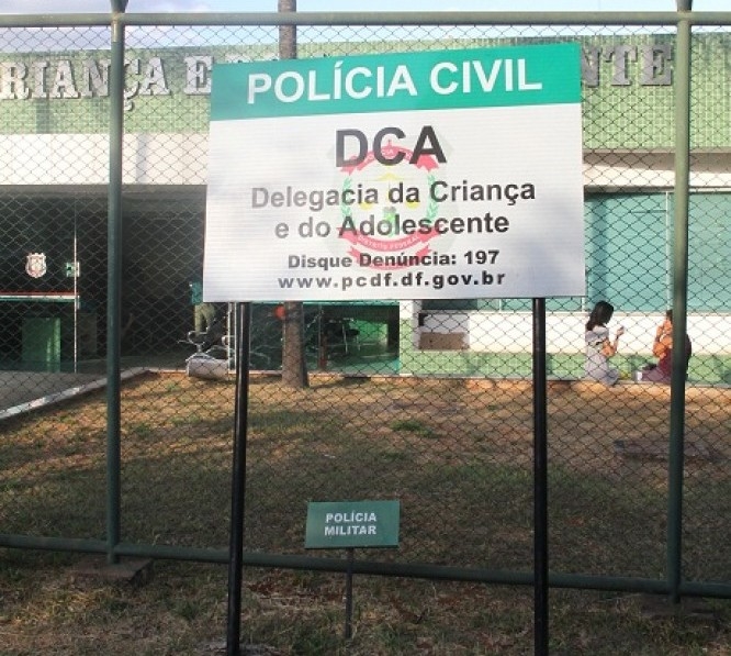 Funcionário de supermercado é espancado por menores